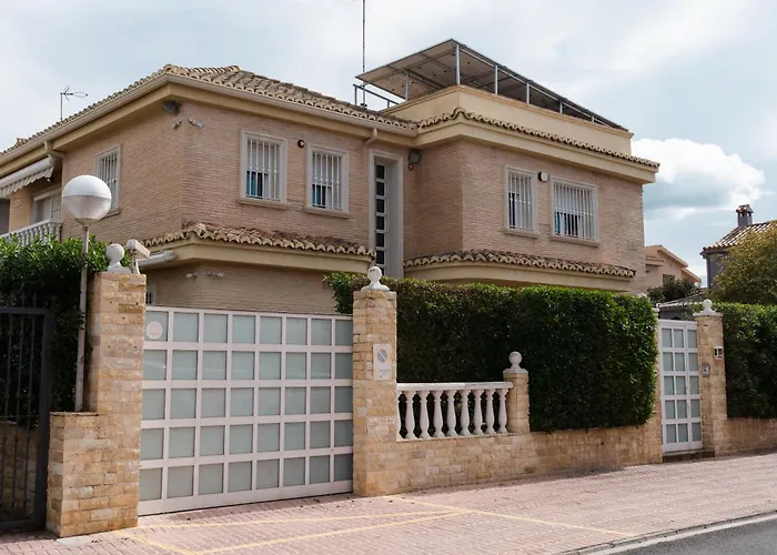 Experience Valencia Luxury Chalet Puig Val Con Piscina